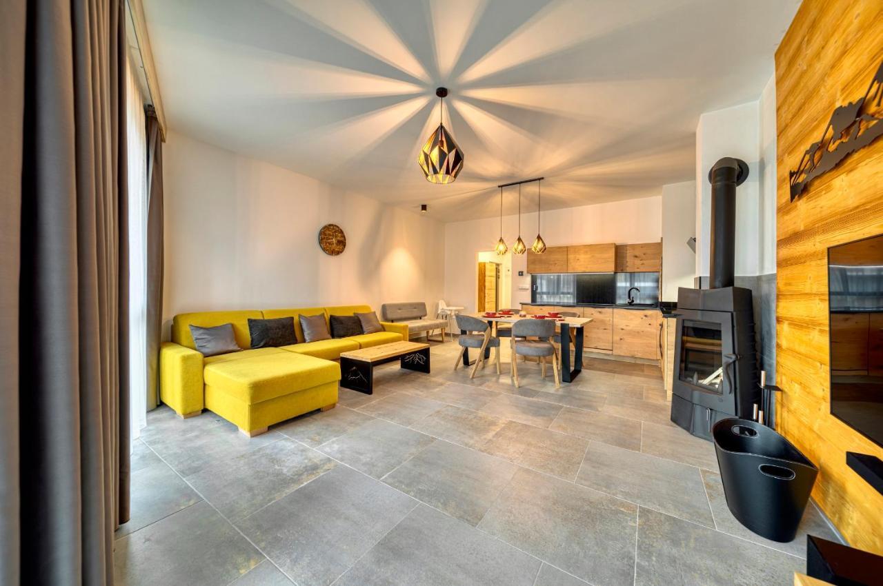 Apartmany A Chalety Horizont Resort Tatranská Lomnica Exteriör bild