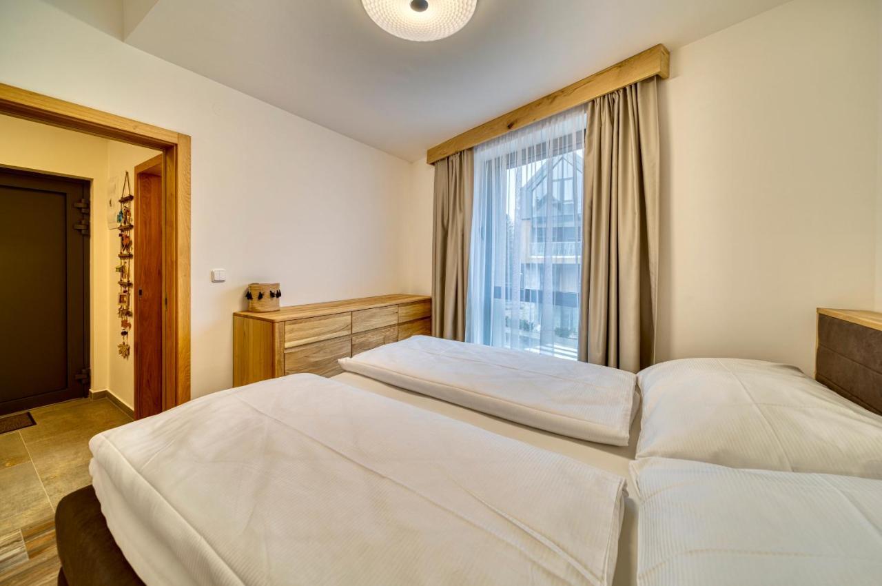 Apartmany A Chalety Horizont Resort Tatranská Lomnica Exteriör bild