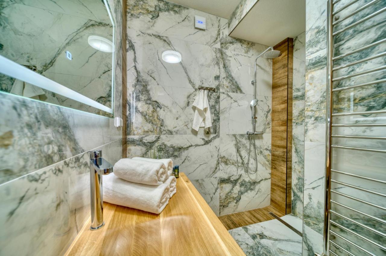 Apartmany A Chalety Horizont Resort Tatranská Lomnica Exteriör bild