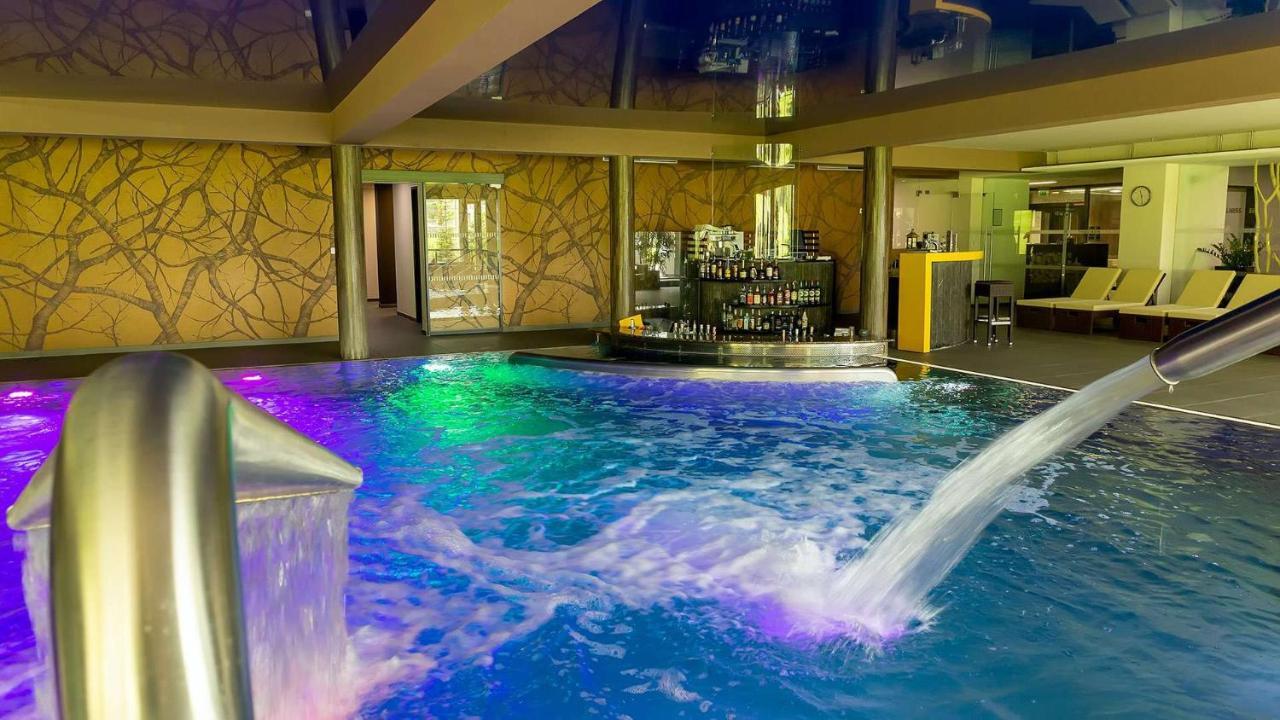 Apartmany A Chalety Horizont Resort Tatranská Lomnica Exteriör bild