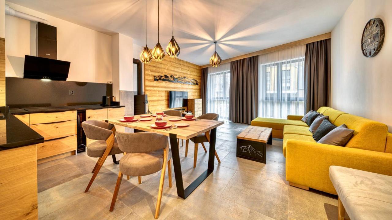Apartmany A Chalety Horizont Resort Tatranská Lomnica Exteriör bild