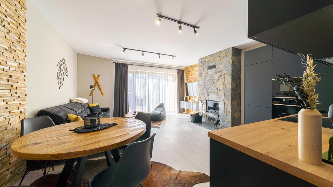 Apartmany A Chalety Horizont Resort Tatranská Lomnica Exteriör bild